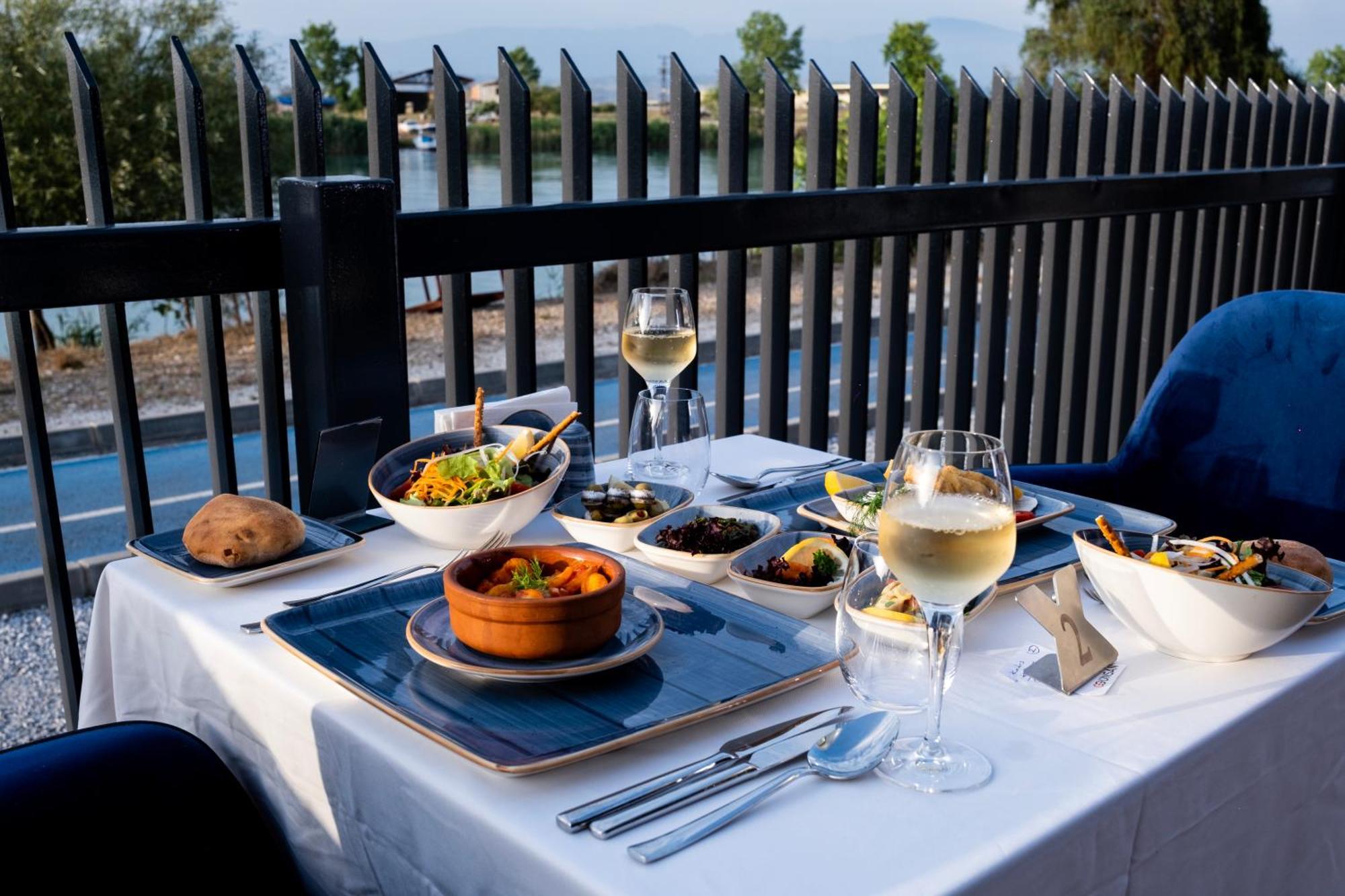 Bosphorus Sorgun Hotel Ultra Allinclusive Side Bagian luar foto